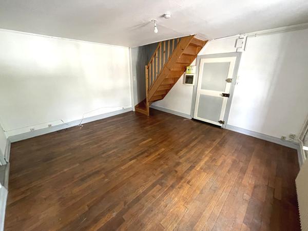 À LOUER -Charmant F2 Duplex de 42 m² - Centre-ville de Laneuveville-devant-Nancy