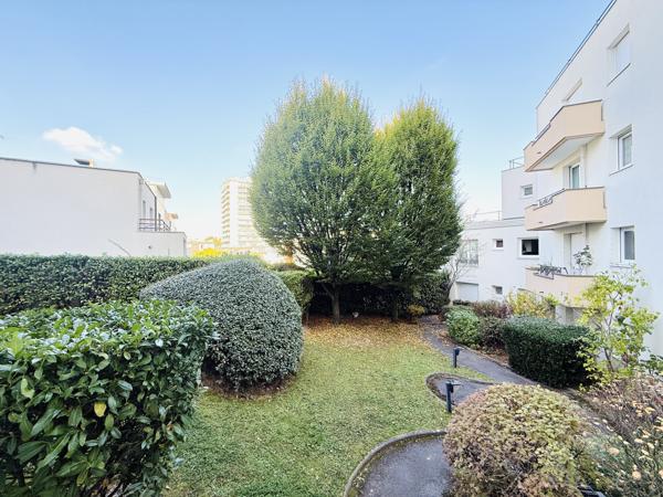Appartement 2 pièces - 50 m² Exclusivité efficity