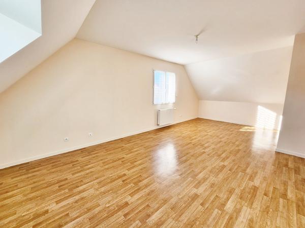 Maison Laigné St Gervais 5 pièce(s) 155 m2