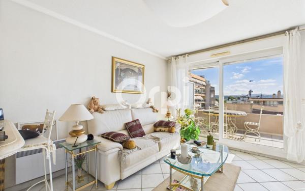 Appartement à vendre    2 pièces • 40,17 m2 Mandelieu-la-Napoule