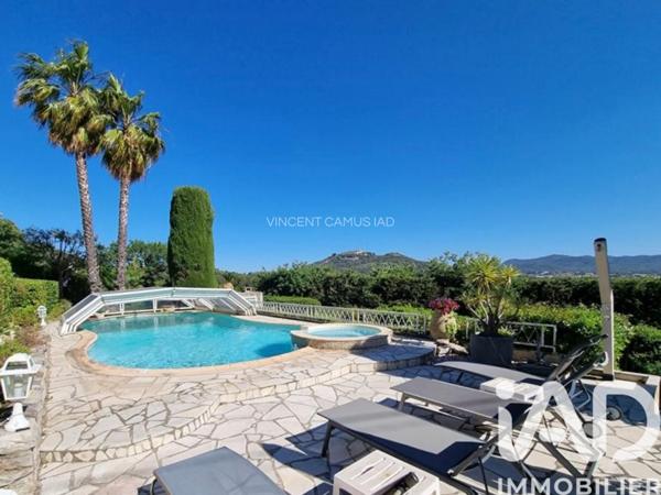 Maison à vendre 6 pièces 195 m² Six-Fours-les-Plages