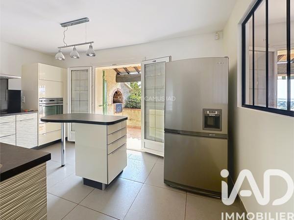 Maison à vendre 6 pièces 195 m² Six-Fours-les-Plages