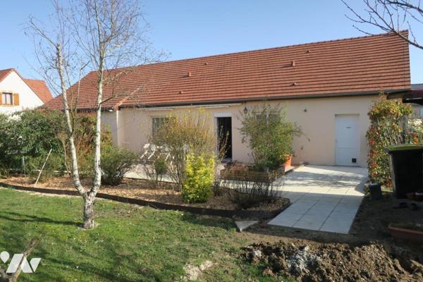 VIAGER OCCUPE. Maison T5  - Garage - Dépendance - Terrasse - Jardin. 1215 m² cadastré.