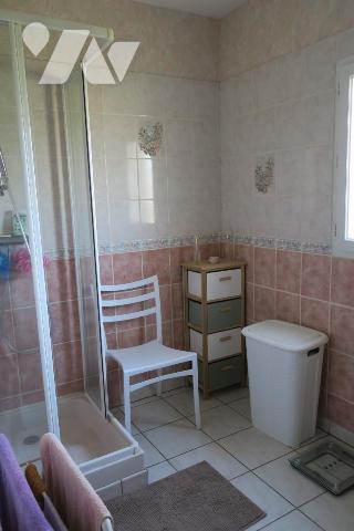 VIAGER OCCUPE. Maison T5  - Garage - Dépendance - Terrasse - Jardin. 1215 m² cadastré.