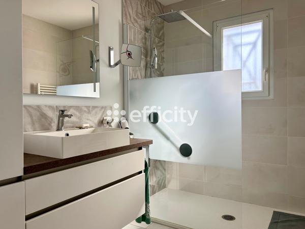 Maison 7 pièces - 185 m²