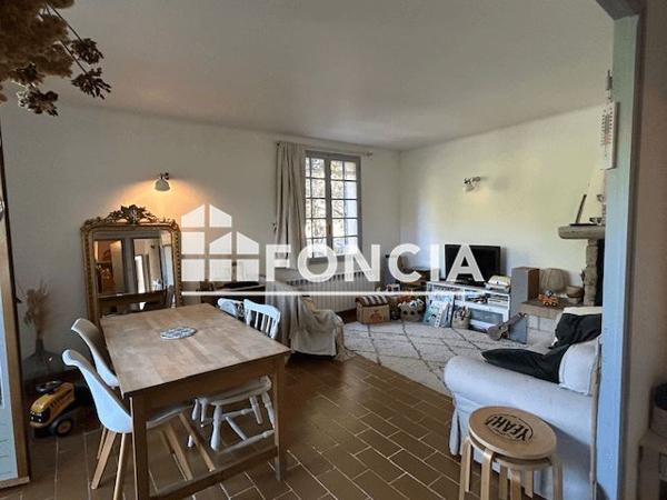Location Maison 5 pièces 94 m² - 54 CHEMIN D'AGUYE Lourmarin 84160