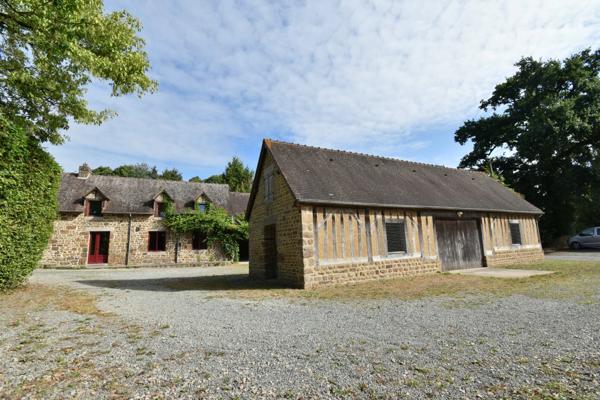 Propriété à vendre 10 pièces PASSAIS LA CONCEPTION (61)