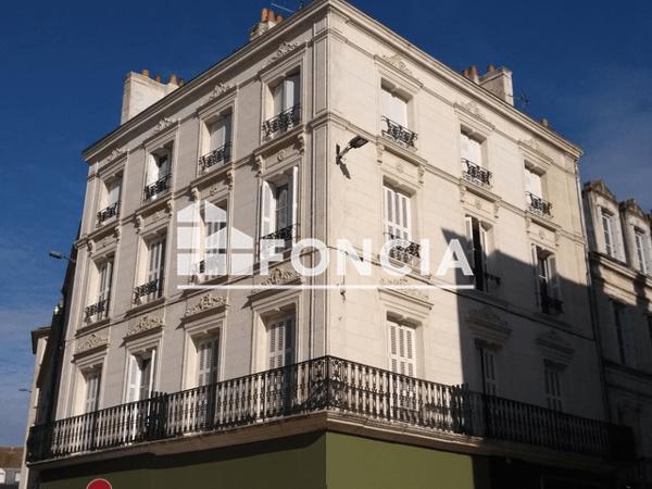 Location Studio 16 m² - 40 RUE MAGENTA Poitiers 86000