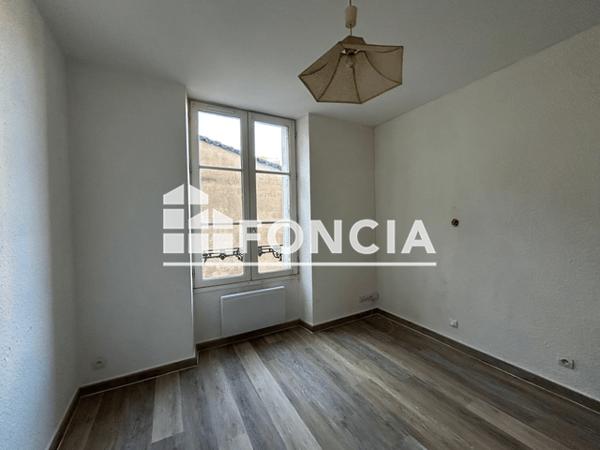 Location Studio 16 m² - 40 RUE MAGENTA Poitiers 86000