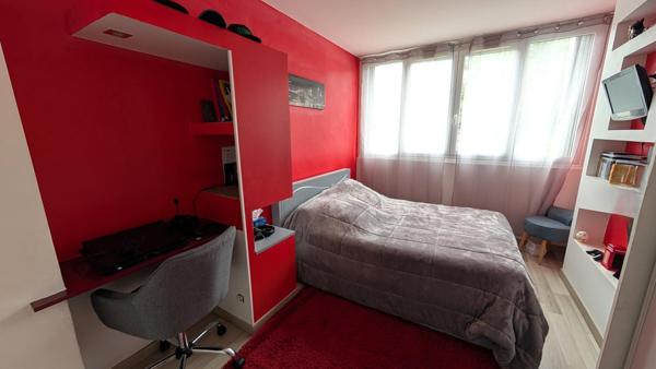 Appartement 79 m² , trois chambres, refait à neuf