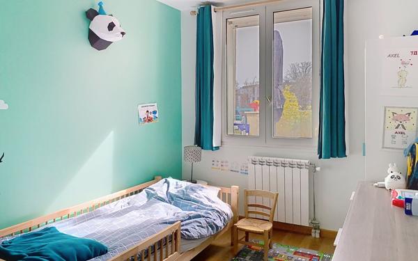 Appartement à vendre    3 pièces • 68,59 m2 Guyancourt