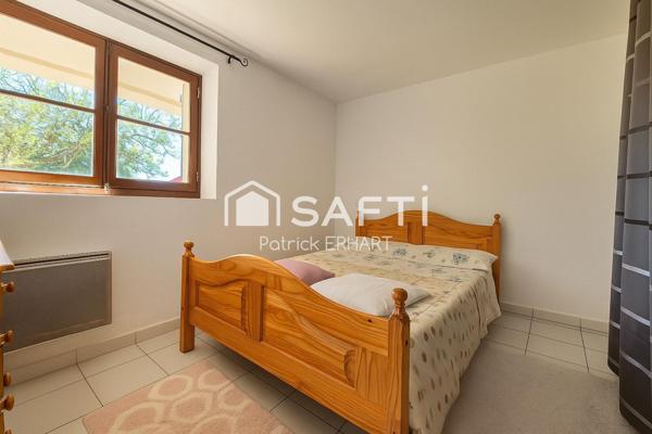 Maison de 185m2 sur terrain de 1600m2 à exploiter !