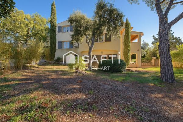 Maison de 185m2 sur terrain de 1600m2 à exploiter !