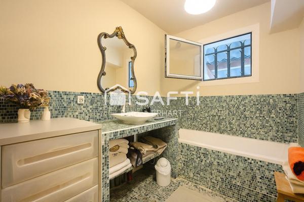 Maison de 185m2 sur terrain de 1600m2 à exploiter !