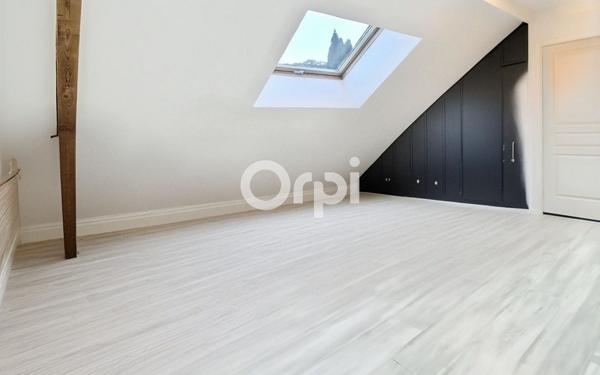 Maison à vendre    6 pièces •  Pau