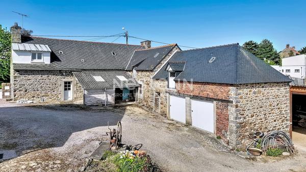 MAISON A VENDRE LANGUEUX LES GREVES - Ensemble immobilier à rénover avec extérieur proche des arrêts de bus aux grèves de Langueux