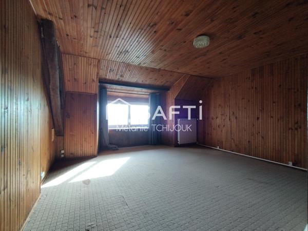 Maison de 5 pièces avec une vue sur la campagne!