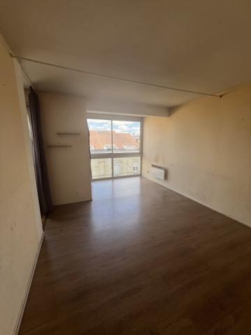 Appartement à vendre |  Bordeaux |  1 pièce | 28 m²