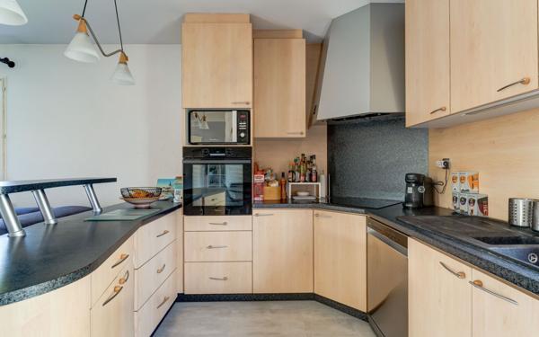 Maison à vendre    5 pièces • 100 m2 Chassieu