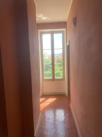 Bureau à louer Narbonne - 11100 / Réf: 2167