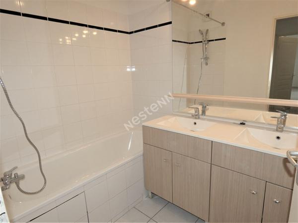 BLAGNAC 31700 PROCHE TRAMWAY Agréable T4 Récent de 82.14m² terrasse de 18.27m², Suite parentale , parking sous sol