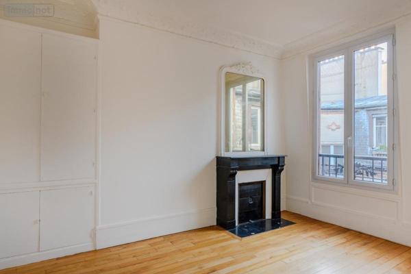 Appartement à vendre à Paris 18e arrondissement à Paris (75018), ref : 75022-913