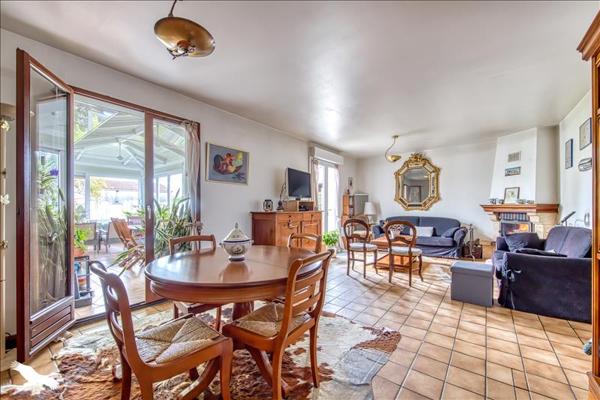 Maison à vendre |  Blanquefort |  7 pièces | 133 m²