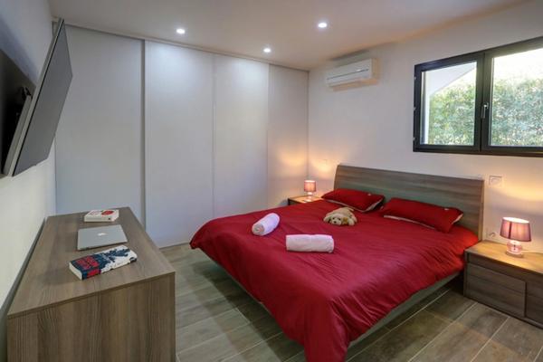 Appartement à vendre 3 pièces SAINT AYGULF (83)