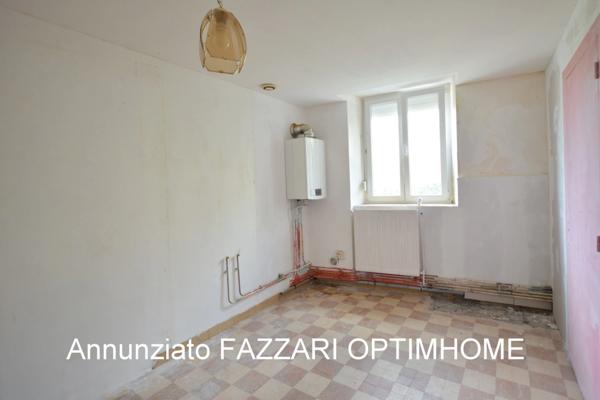 🏛 À VENDRE EN EXCLUSIVITÉ, proche Belgique et Luxembourg, un Immeuble de trois appartements situés à STENAY (55), 255 M² habitables, Idéal investisseur ou résidence principale avec revenus locatifs !