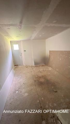 🏛 À VENDRE EN EXCLUSIVITÉ, proche Belgique et Luxembourg, un Immeuble de trois appartements situés à STENAY (55), 255 M² habitables, Idéal investisseur ou résidence principale avec revenus locatifs !