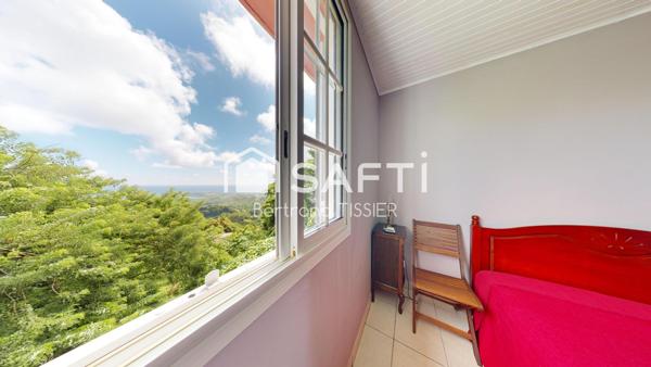 Maison au Vauclin avec vue mer, terrain et potentiel