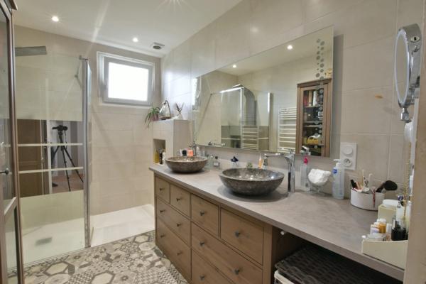 Maison T6 avec terrasse, piscine et jardin sans vis-à-vis à NUITS-Saint-Georges