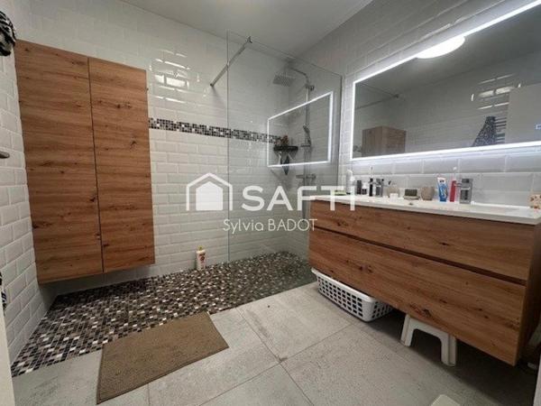 EXCLUSIVITE MAISON DE 100M2 SUR 500M2 AVEC VUE DOMINANTE + GARAGE + PISCINE