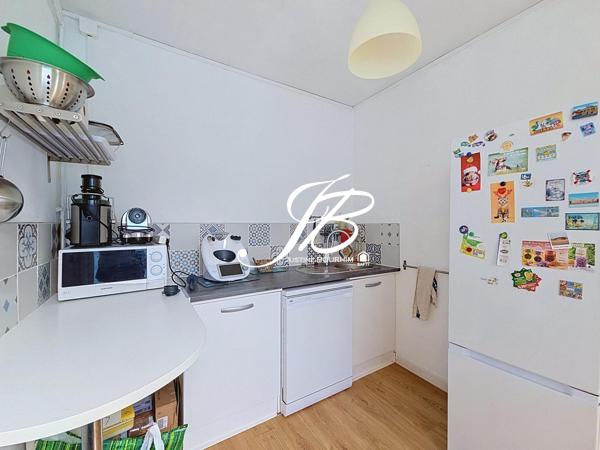 MAISON PLEINE DE CHARME- BEAUX VOLUMES-LENS