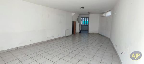 Vente maison Champagnolles : 75 400 € - AJP Immobilier Pons