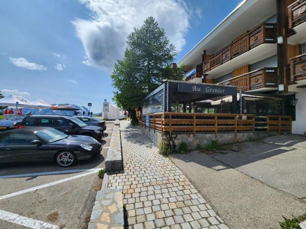 Fonds de commerce d’un restaurant emblématique à l’Alpe d’Huez – Emplacement N° ALPE D'HUEZ (38)