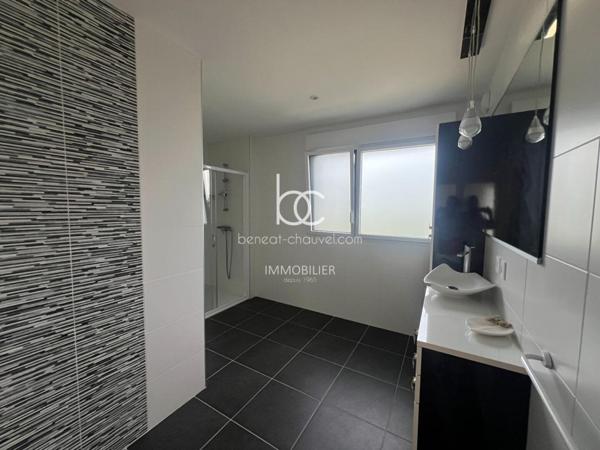 SARZEAU Appartement 5 pièces 190 m²