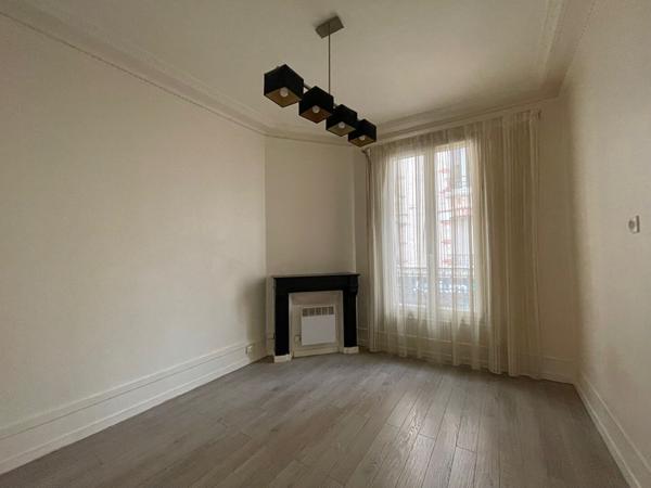 Appartement Malakoff 3 pièce(s) 51.69 m2
