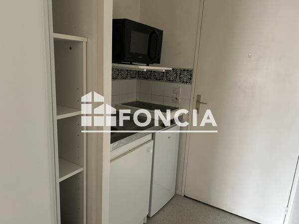 Location Studio meublé 17.53 m² - 5 RUE DE LA GRANDE BRASSERIE Lille 59000