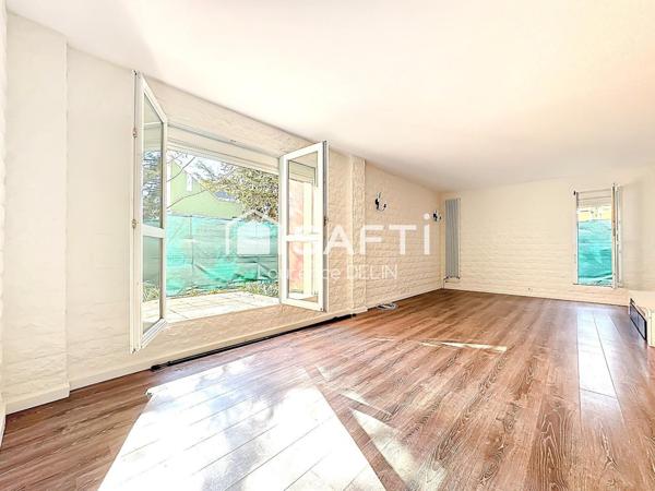 REZ DE JARDIN LUMINEUX PROCHE TOUTES COMMODITES