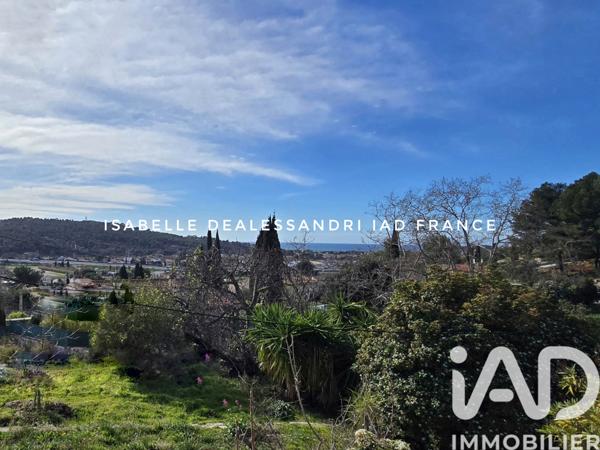 Maison à vendre 12 pièces 230 m² Ollioules