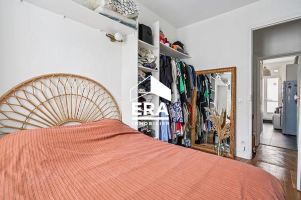 BATIGNOLLES/BOURSAULT. Charmant 2 pièces de 33m2 avec Terrasse de 11m2