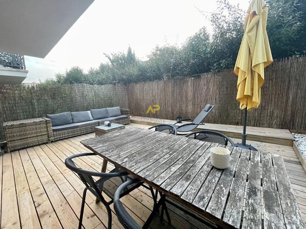 STUDIO avec terrasse €175 000 ** - Référence 1936