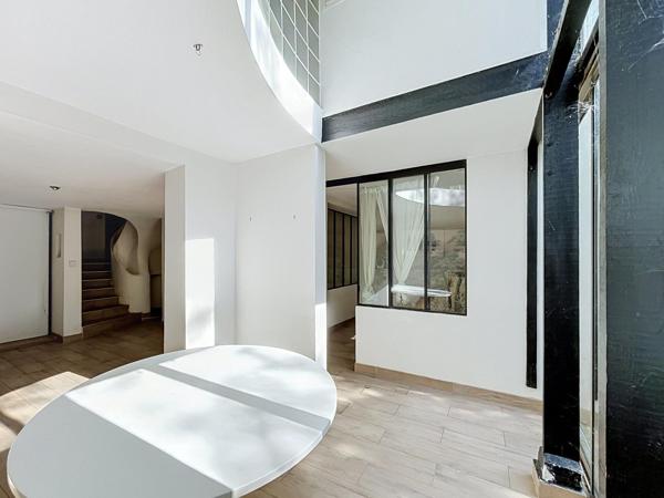 Maison 98 m2 avec 2/3 chambres - Poêle à bois