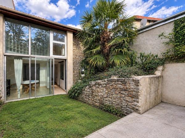 Maison 98 m2 avec 2/3 chambres - Poêle à bois