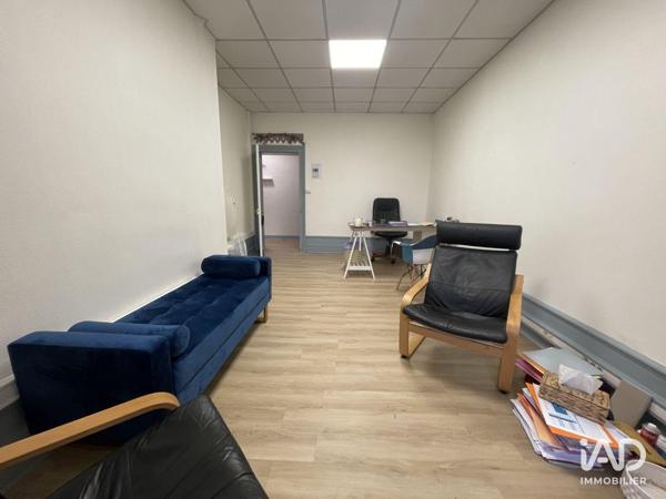Location bureaux 61 m² Tours