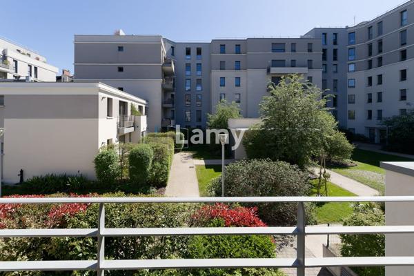 Parking + appartement