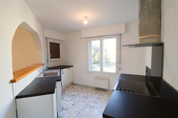 Appartement Avignon 5 pièce(s) 105 m2