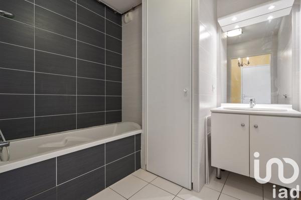 Appartement 4 pièces de 81 m² à Lyon (69007)