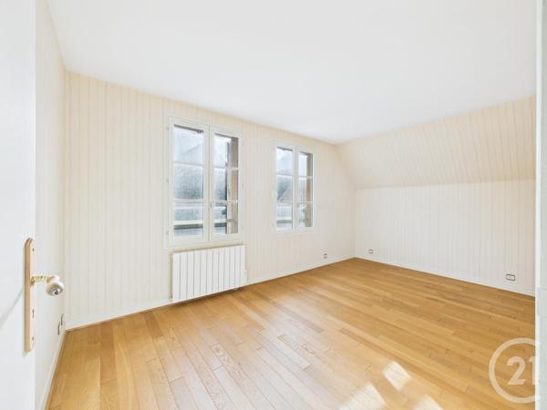 Appartement F5 à vendre  5 pièces - 126,98 m2 CHARTRES - 28